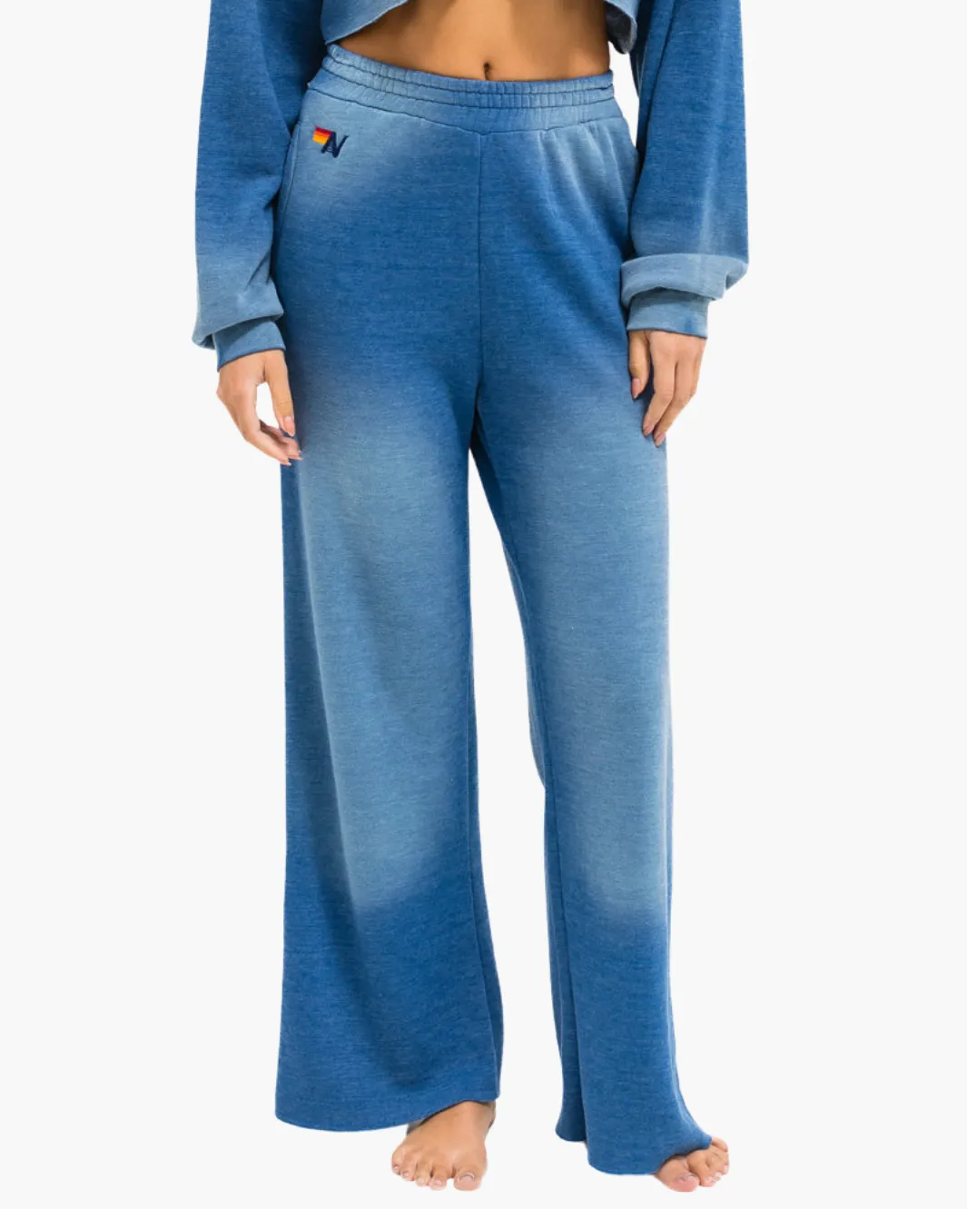 ESSENTIAL WOMENS WIDE LEG POCKET SWEATPANT IN FADED WATER